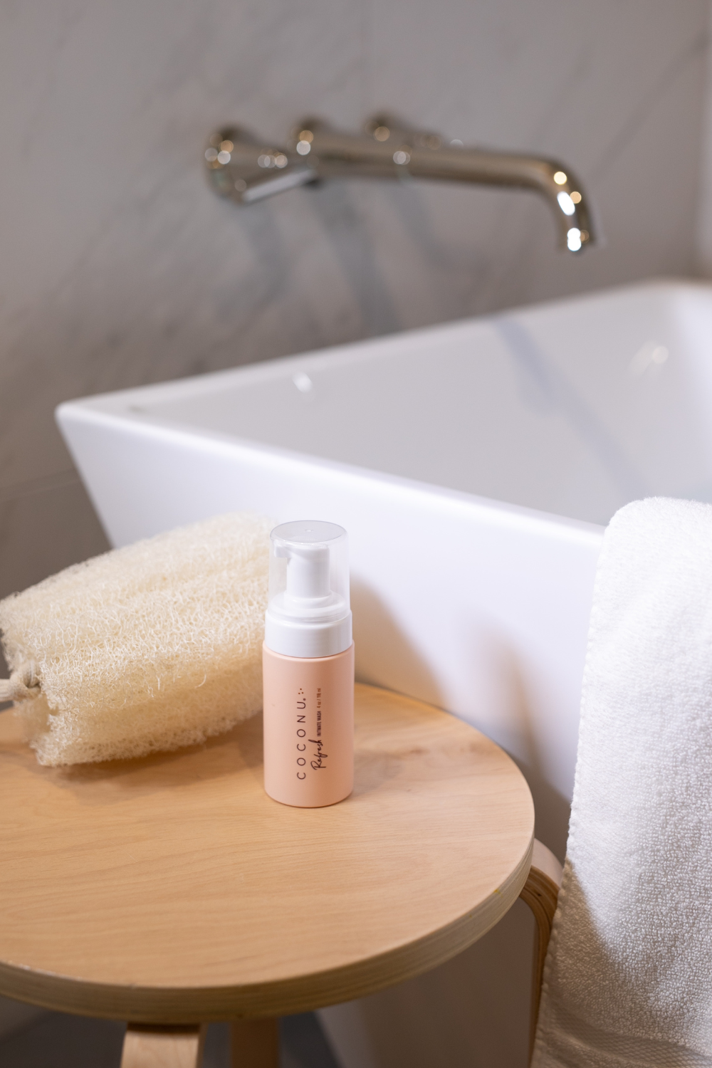 Coconu Refresh Intimate Wash