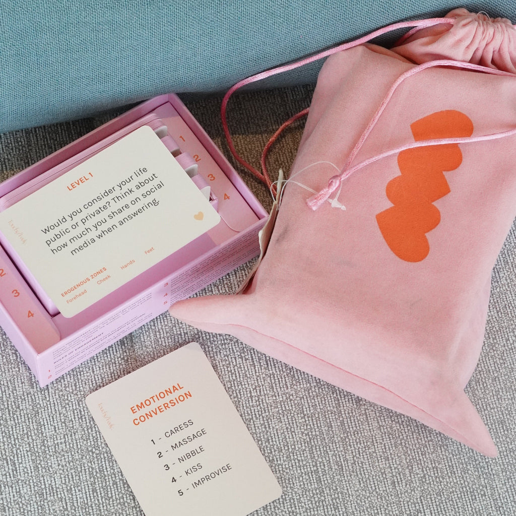 TOUCHY/FEELY intimacy card game — A Date & Connection Game